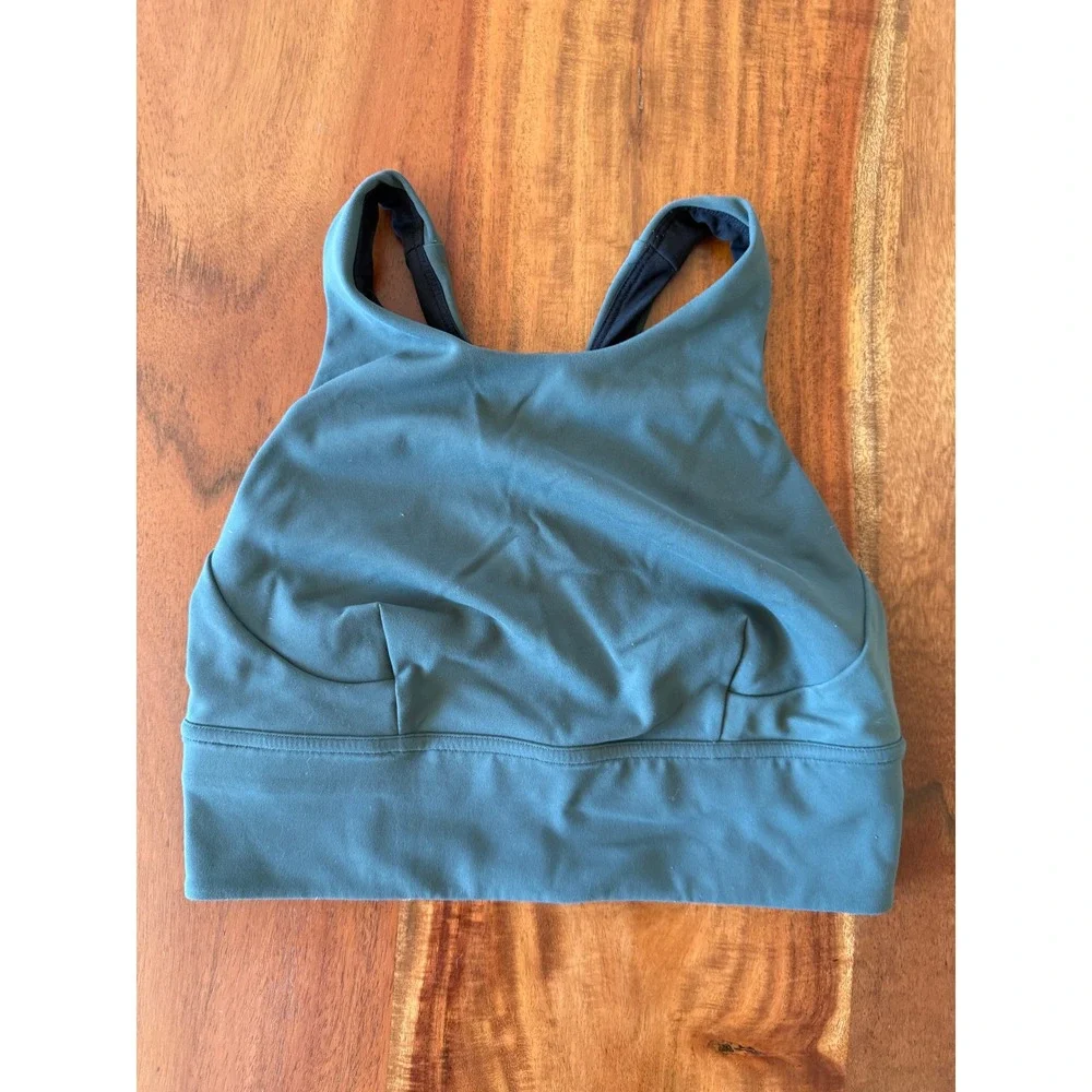 Lululemon Sports Bra, Green Size‎ 6